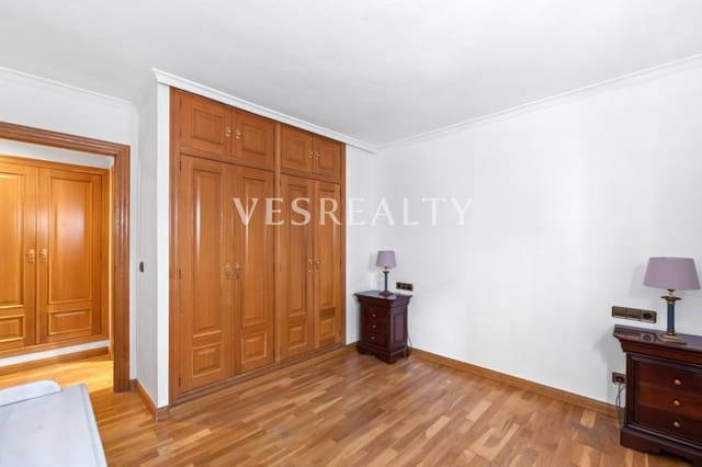 3 makuuhuone Asunto vuokrattavana paikassa Alicante kaupunki - 1 400 € (Ref: 9497576)