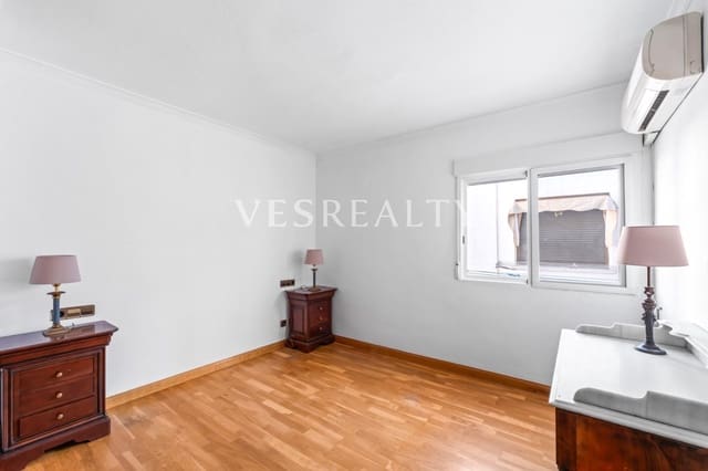 3 makuuhuone Asunto vuokrattavana paikassa Alicante kaupunki - 1 400 € (Ref: 9497576)