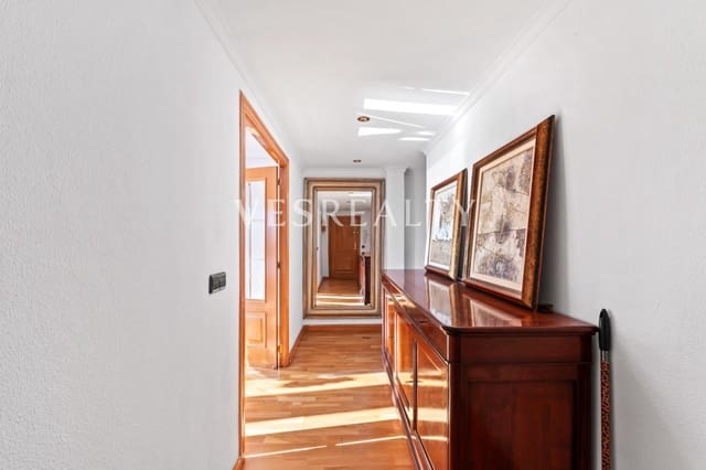 3 makuuhuone Asunto vuokrattavana paikassa Alicante kaupunki - 1 400 € (Ref: 9497576)