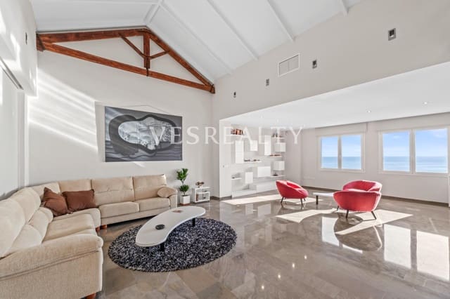 3 makuuhuone Kattohuoneisto myytävänä paikassa Alicante kaupunki - 1 350 000 € (Ref: 9502657)