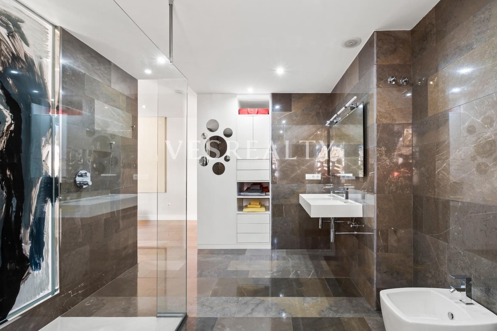 3 makuuhuone Kattohuoneisto myytävänä paikassa Alicante kaupunki - 1 350 000 € (Ref: 9502657)