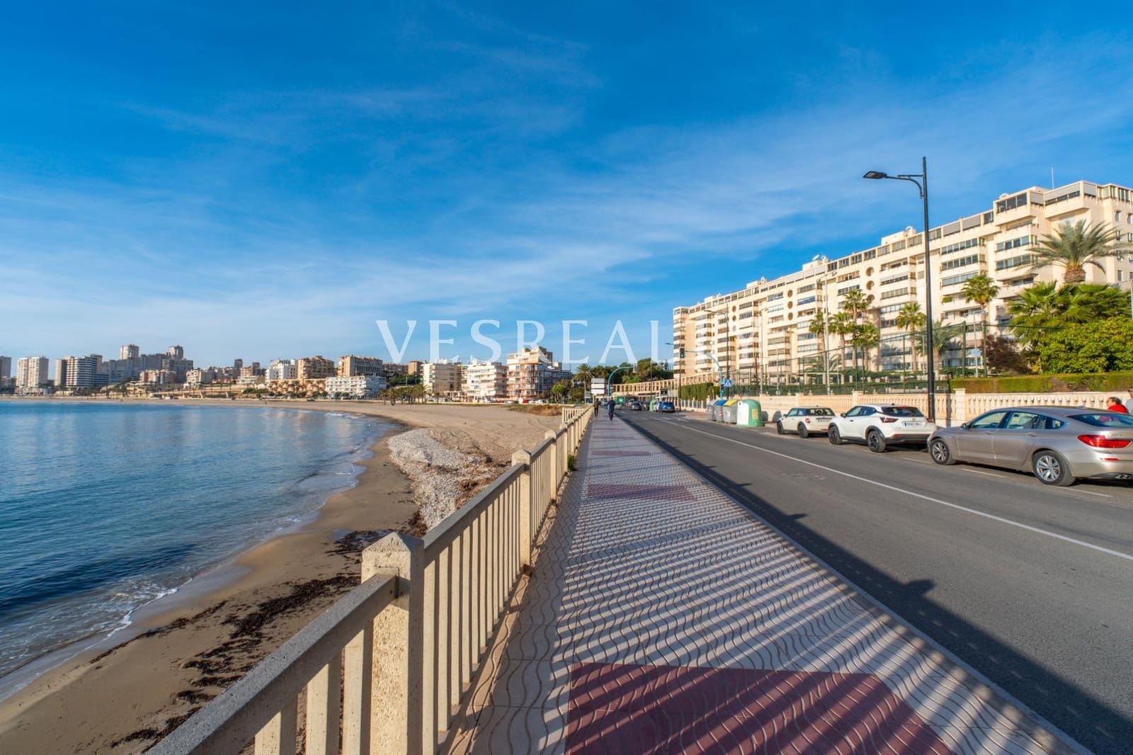 2 bedroom Flat for sale in El Campello with pool - € 330,000 (Ref: 9504512)