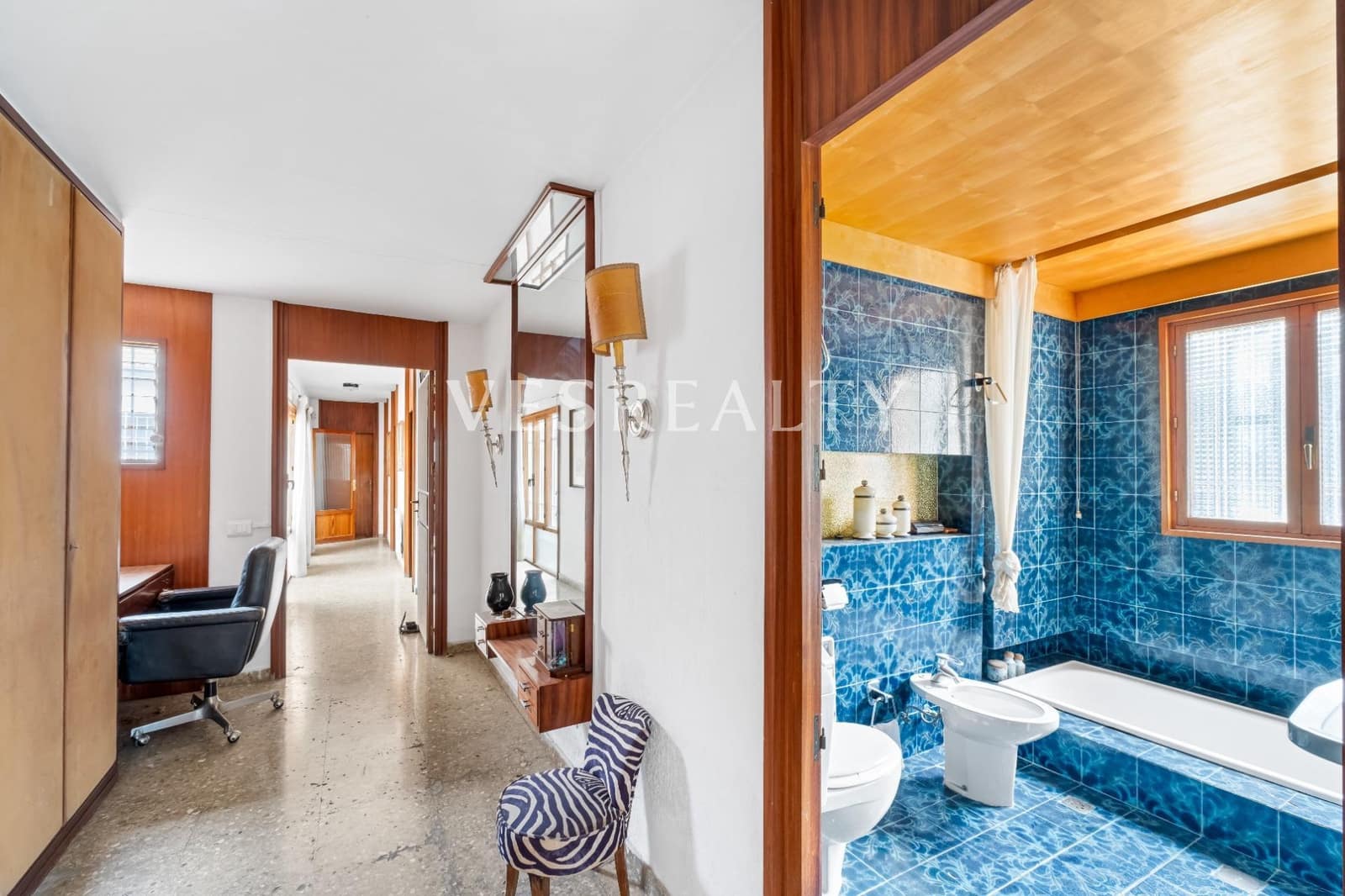 7 slaapkamer Villa te koop in Alicante stad met zwembad garage - € 1.600.000 (Ref: 9504513)