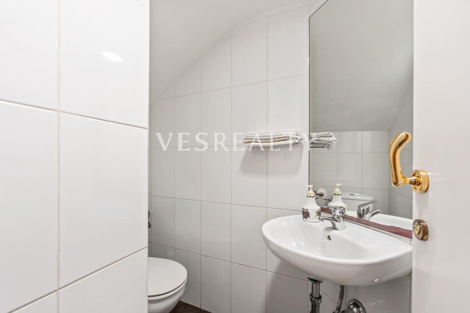 Biznes na sprzedaż w Miasto Alicante / Alacant - 250 000 € (Ref: 9504514)