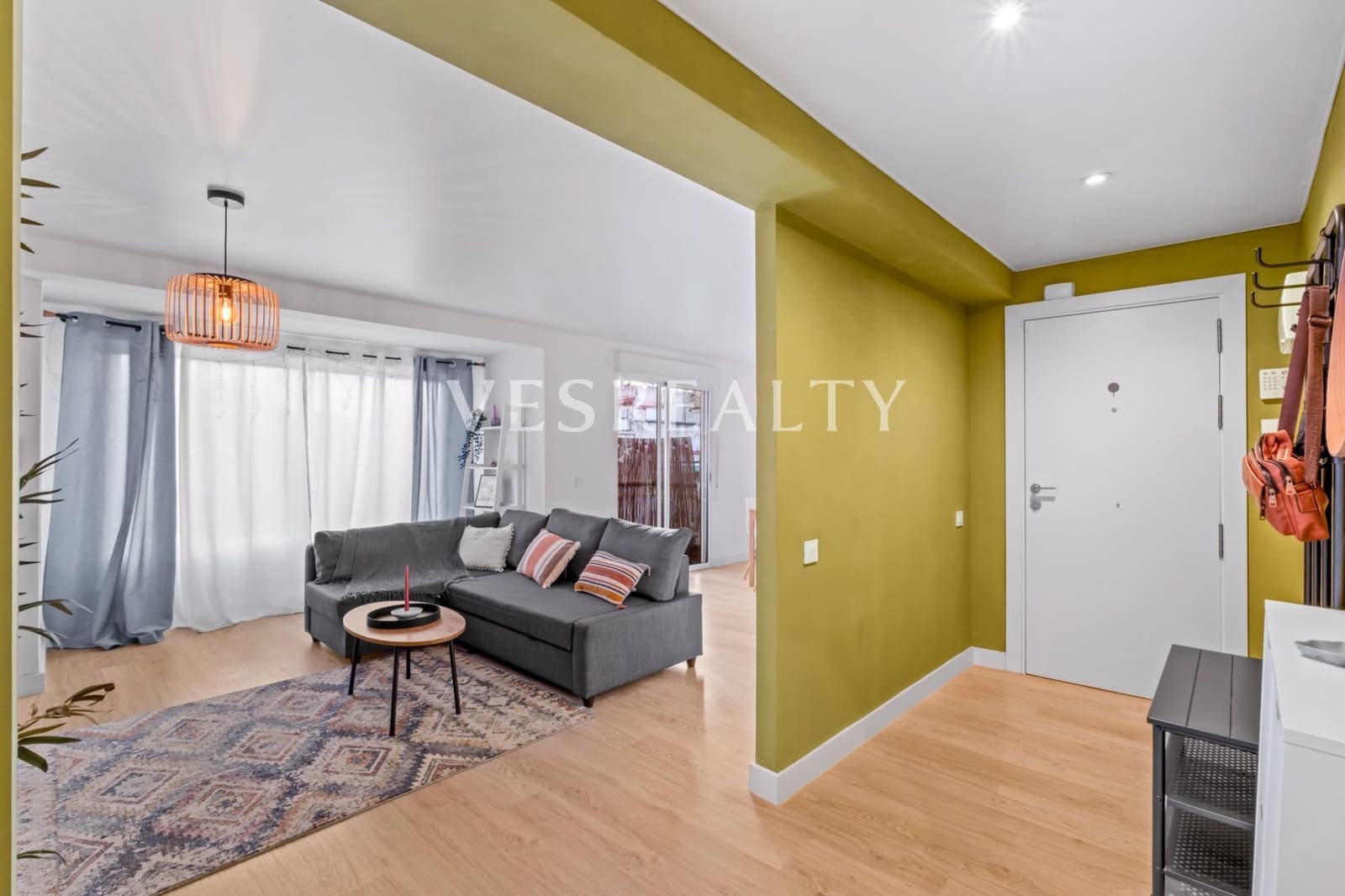 2 sovrum Lägenhet att hyra i Alicante stad - 1 290 € (Ref: 9524516)