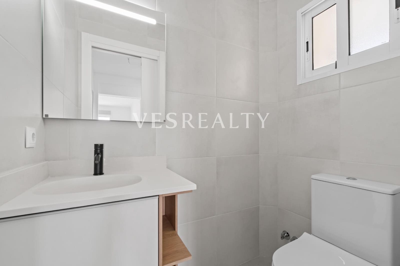 3 bedroom Villa for rent in El Campello with pool garage - € 2,250 (Ref: 9541655)