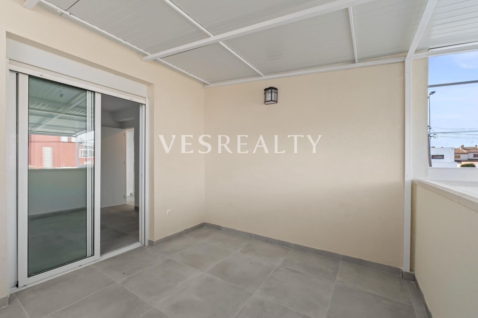 3 bedroom Villa for rent in El Campello with pool garage - € 2,250 (Ref: 9541655)