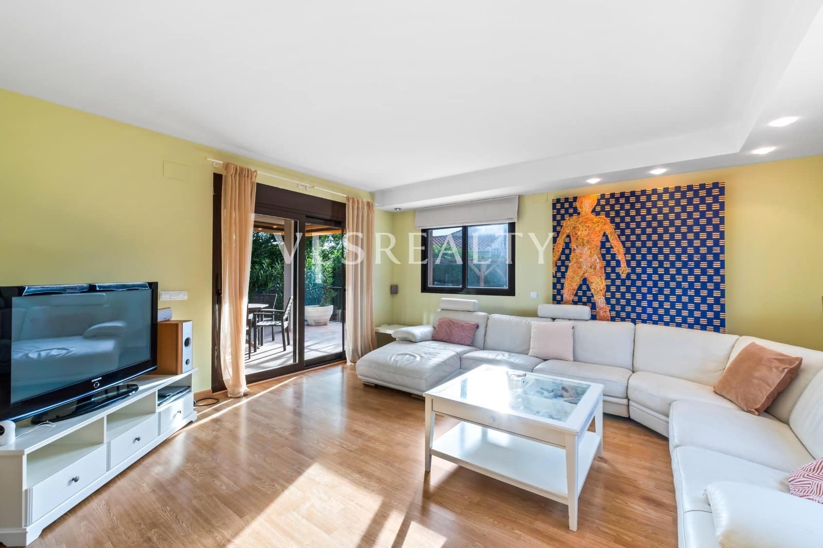 4 slaapkamer Villa te koop in El Campello met zwembad garage - € 1.250.000 (Ref: 9565431)