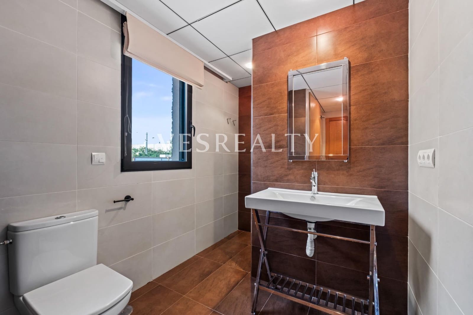 4 slaapkamer Villa te koop in El Campello met zwembad garage - € 1.250.000 (Ref: 9565431)