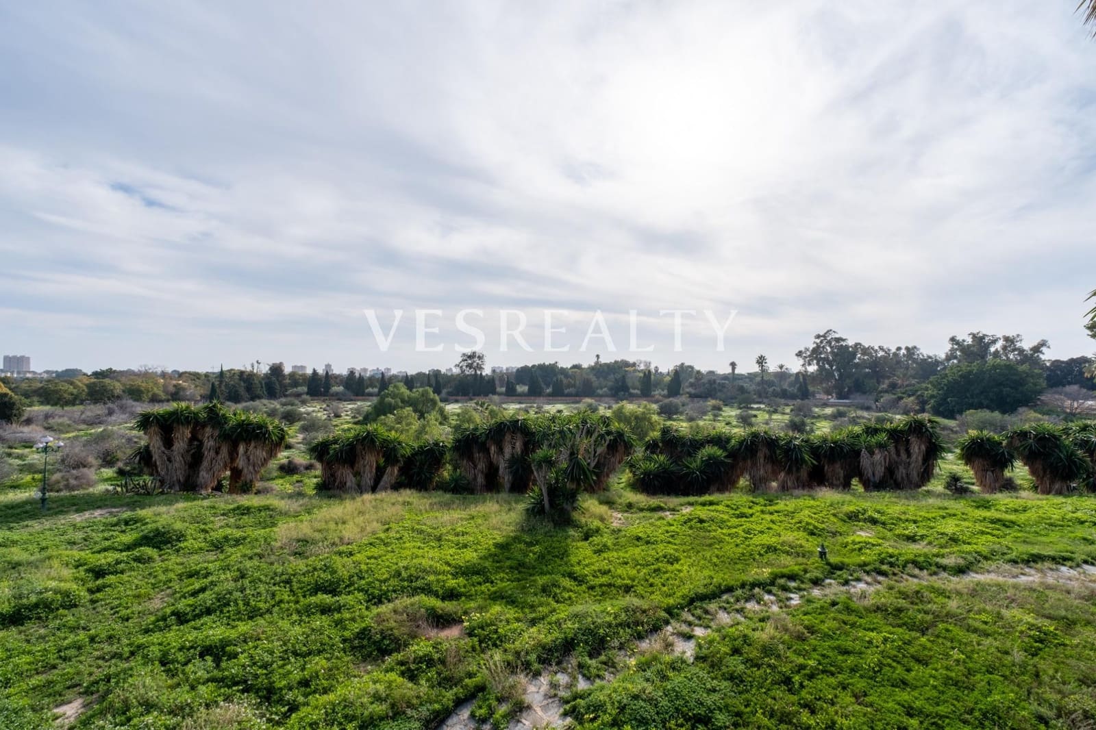 Building Plot for sale in San Juan de Alicante / Sant Joan d'Alacant - € 8,000,000 (Ref: 9586744)