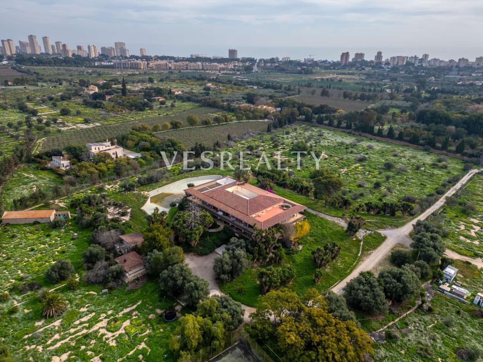 Building Plot for sale in San Juan de Alicante / Sant Joan d'Alacant - € 8,000,000 (Ref: 9586744)