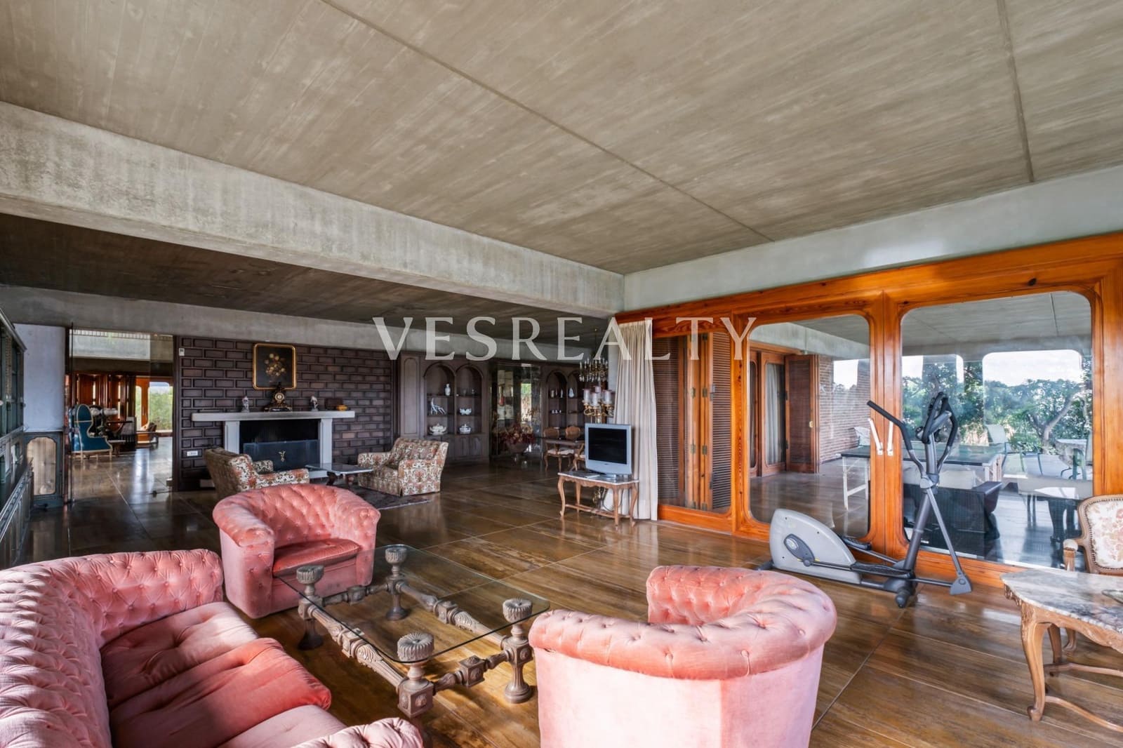 11 bedroom Villa for sale in San Juan de Alicante / Sant Joan d'Alacant with pool garage - € 8,000,000 (Ref: 9591581)