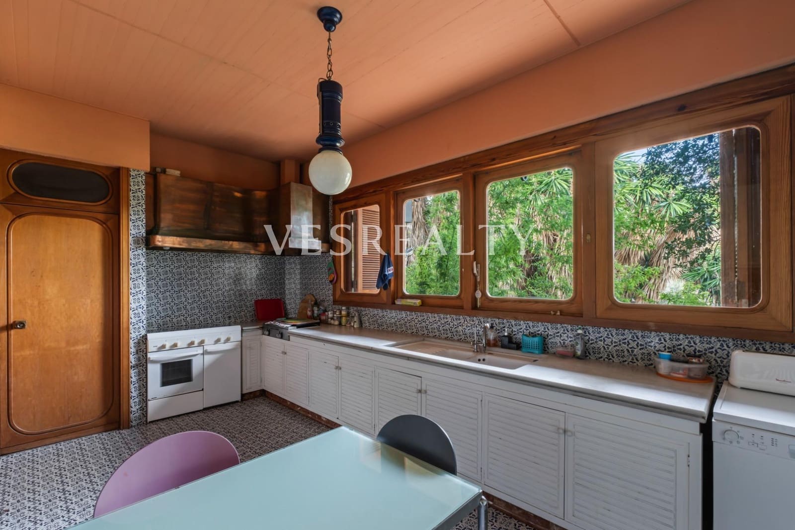 11 bedroom Villa for sale in San Juan de Alicante / Sant Joan d'Alacant with pool garage - € 8,000,000 (Ref: 9591581)