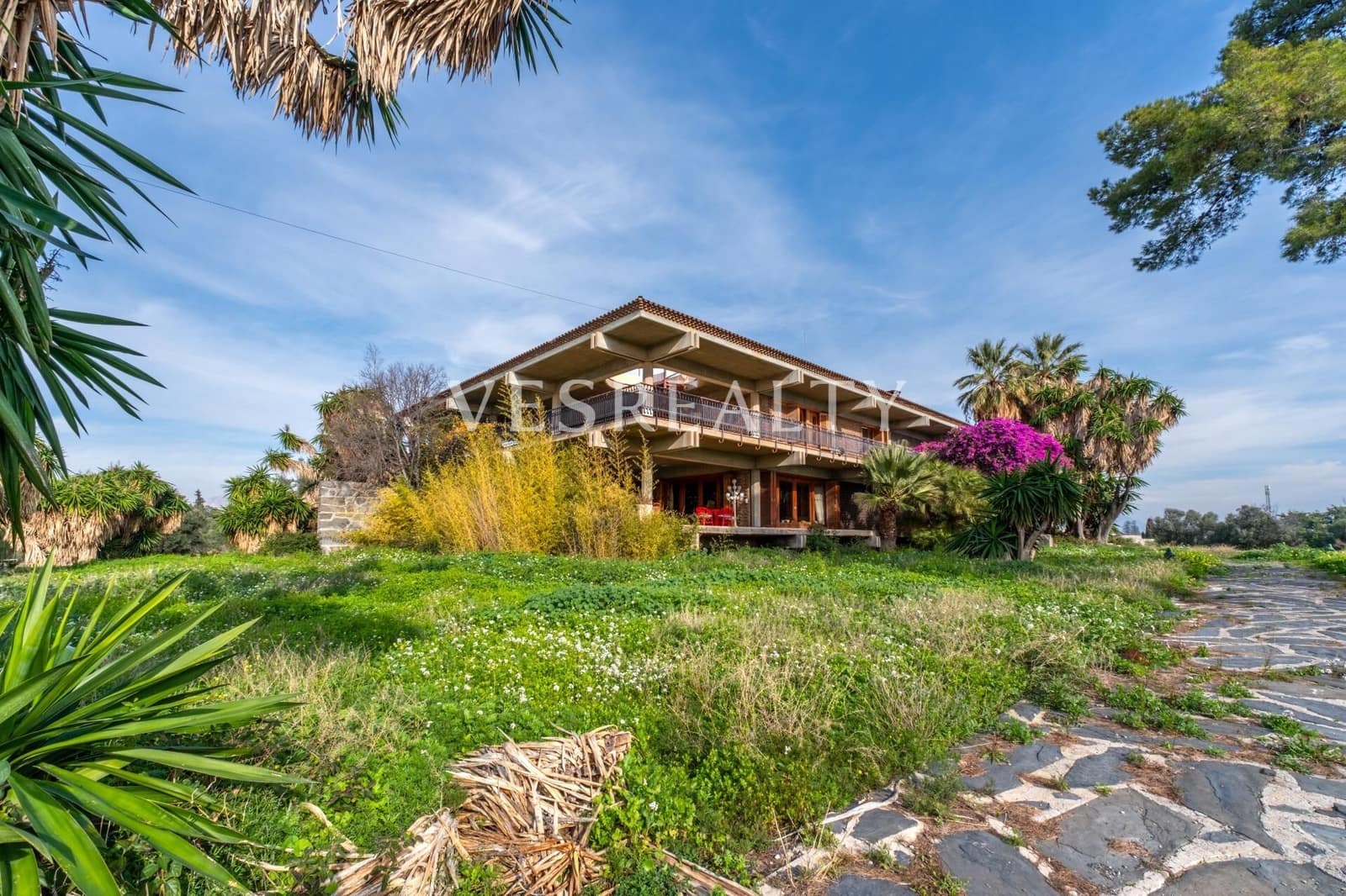 11 bedroom Villa for sale in San Juan de Alicante / Sant Joan d'Alacant with pool garage - € 8,000,000 (Ref: 9591581)