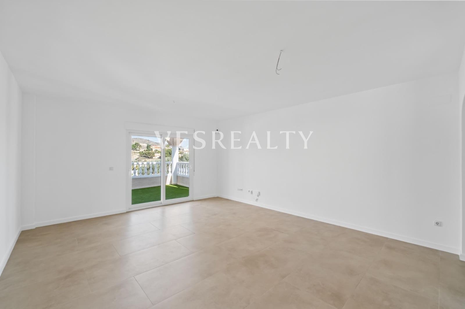 3 soveværelse Villa til salg i El Campello med garage - € 550.000 (Ref: 9625927)