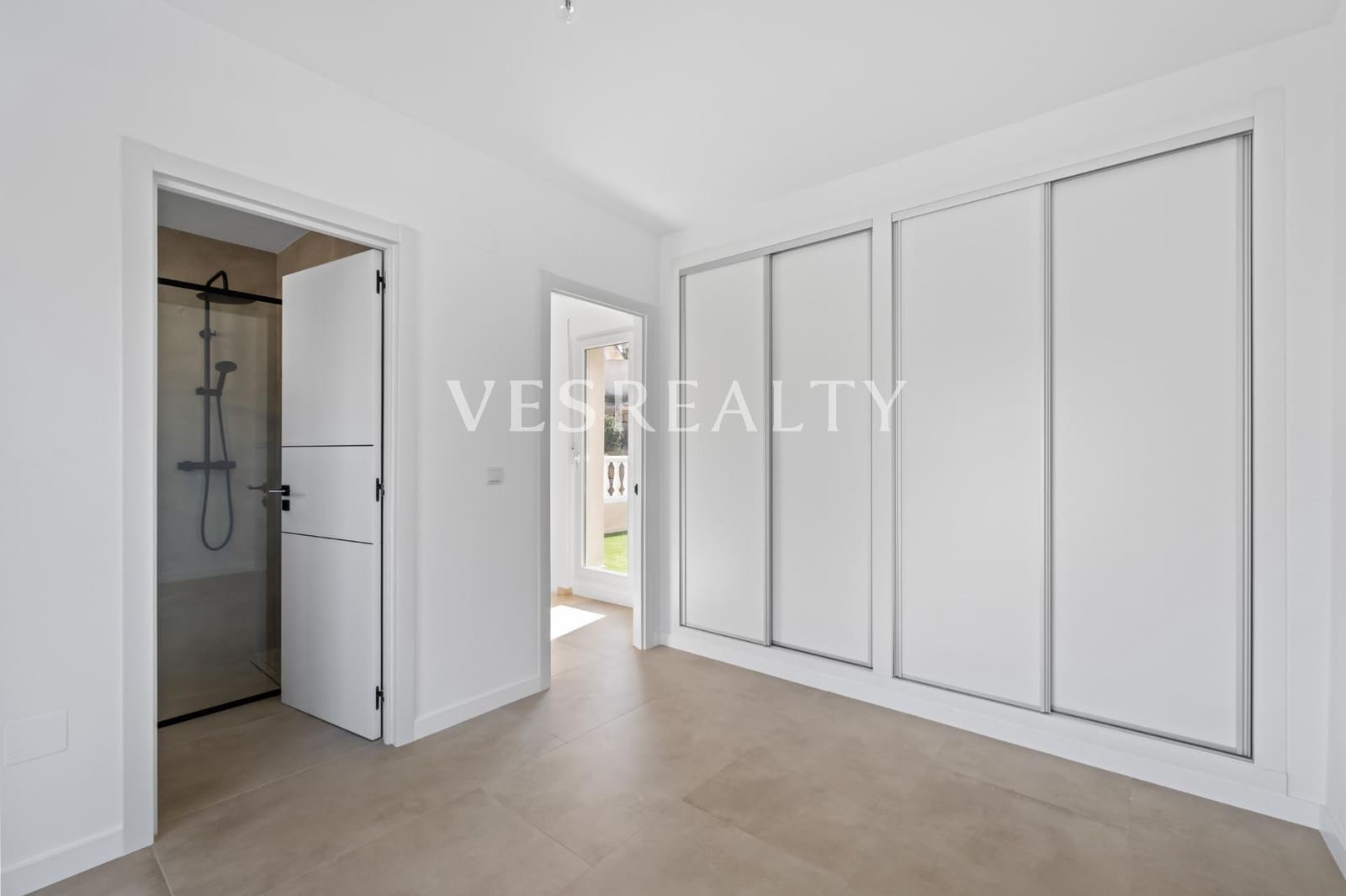 3 soveværelse Villa til salg i El Campello med garage - € 550.000 (Ref: 9625927)