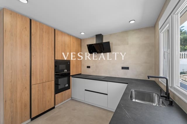 3 sypialnia Willa na sprzedaż w El Campello z garażem - 550 000 € (Ref: 9625927)