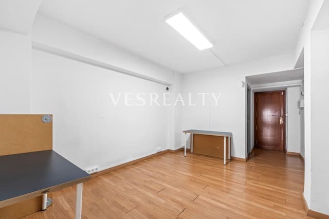 Kantoor te koop in Alicante stad - € 150.000 (Ref: 9634544)