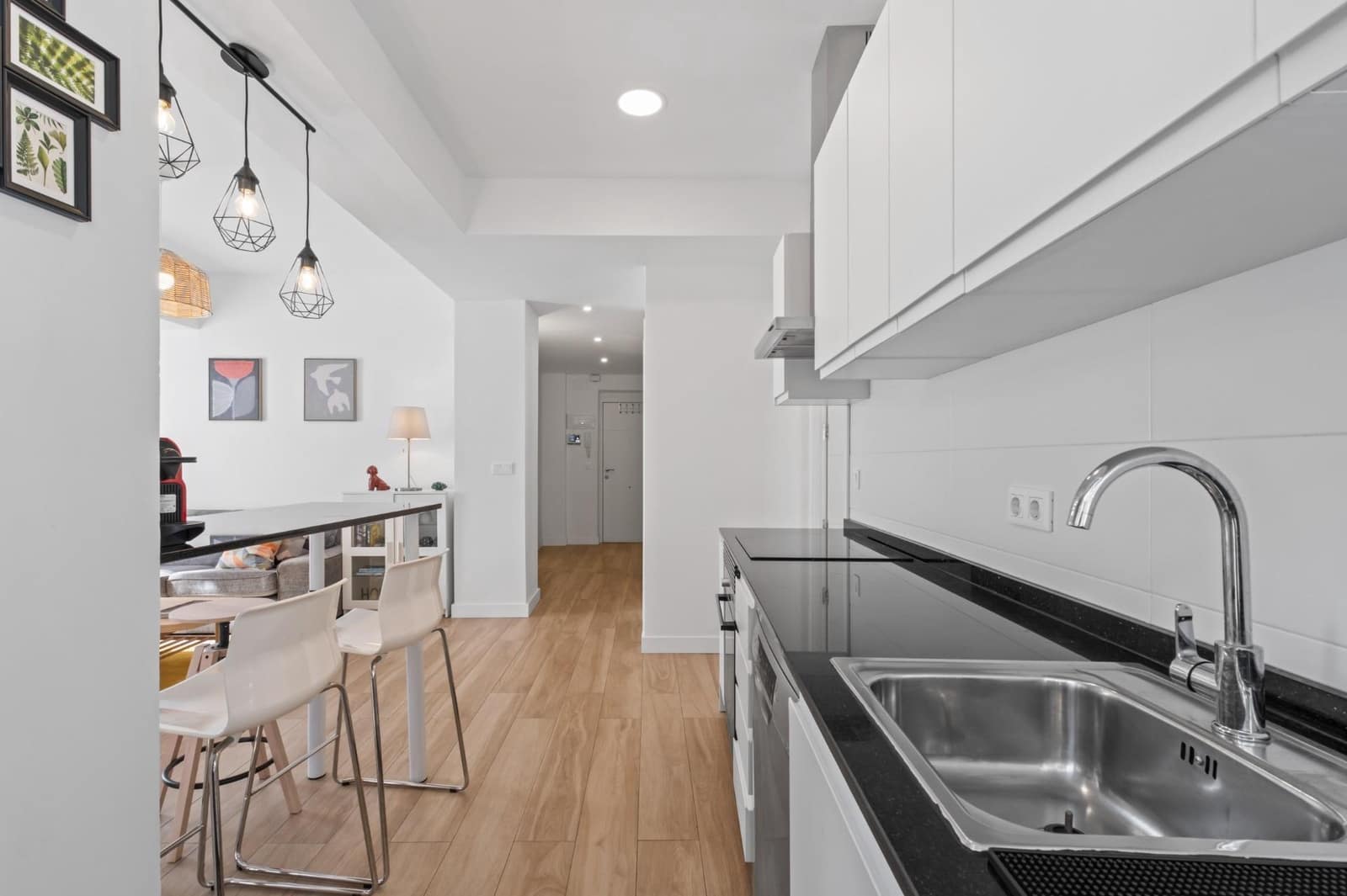 Appartement de 3 chambres à louer à Alicante ville - 1 400 € (Ref: 9640397)