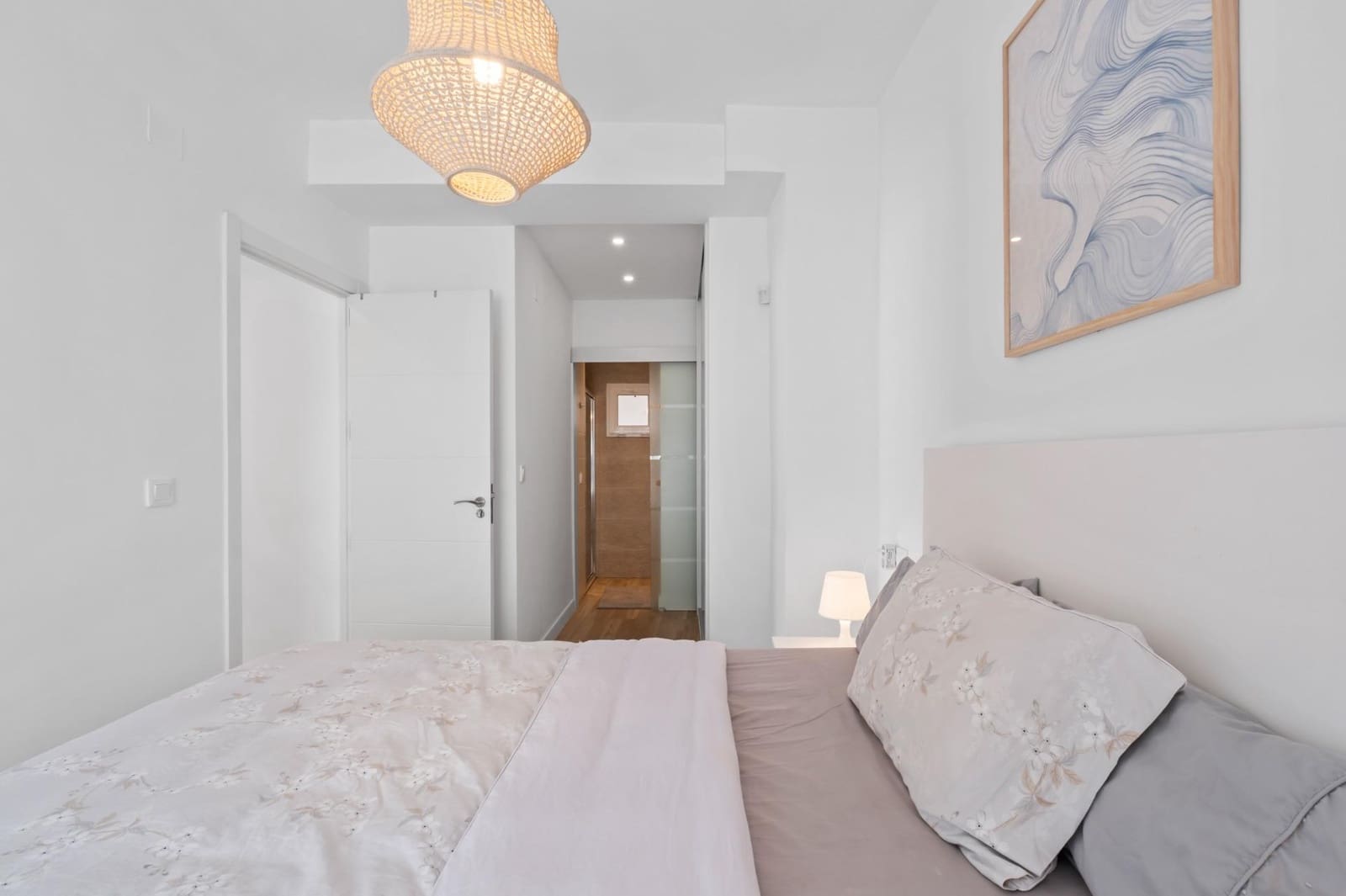 Appartement de 3 chambres à louer à Alicante ville - 1 400 € (Ref: 9640397)