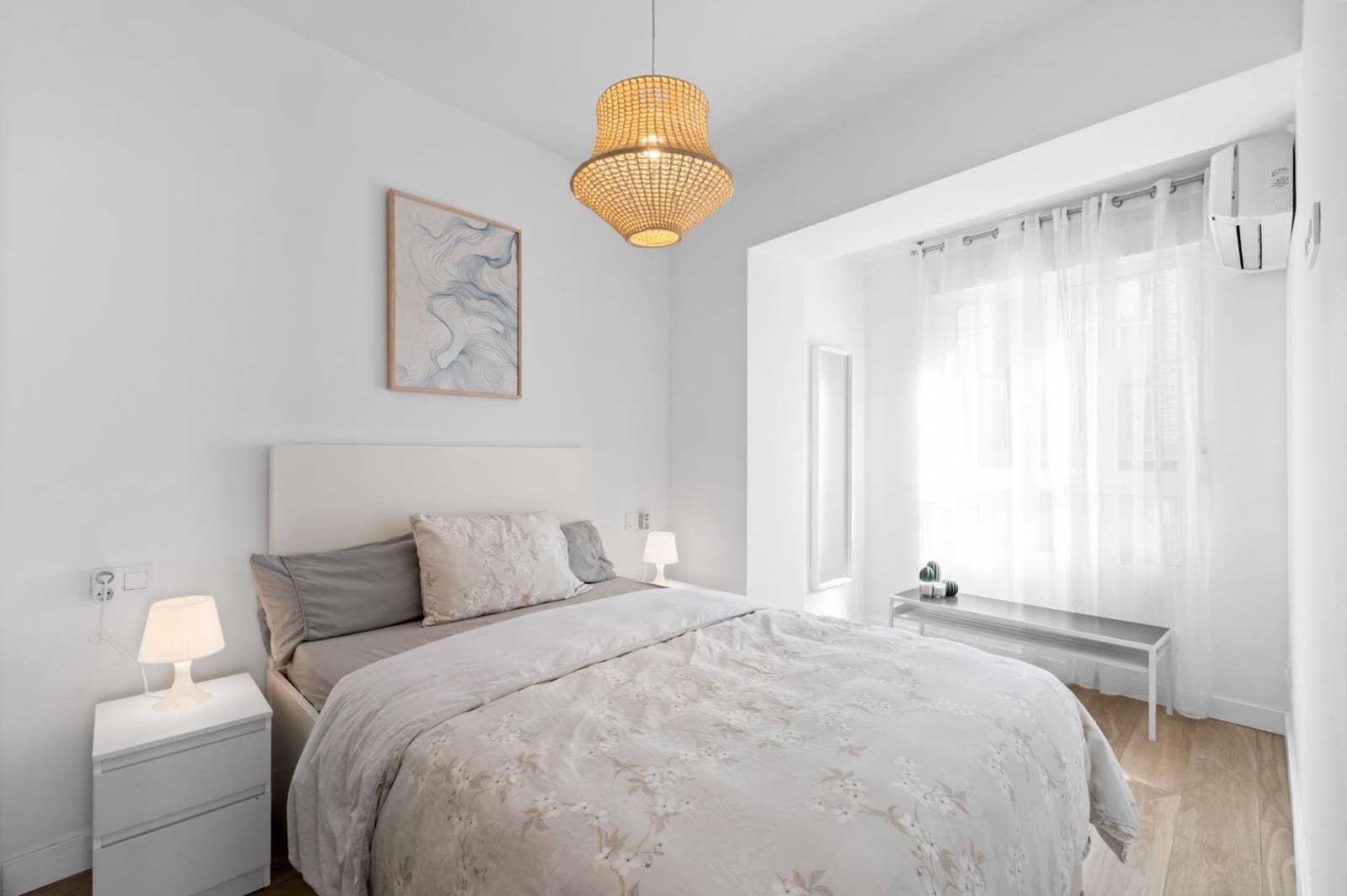 Appartement de 3 chambres à louer à Alicante ville - 1 400 € (Ref: 9640397)