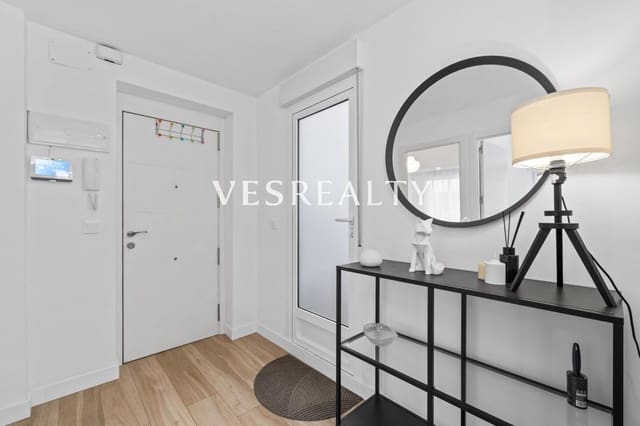 3 sovrum Lägenhet att hyra i Alicante stad - 1 400 € (Ref: 9640397)