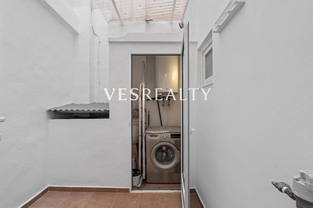 3 sovrum Lägenhet att hyra i Alicante stad - 1 400 € (Ref: 9640397)