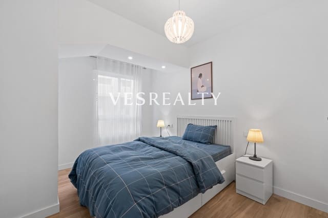 3 sovrum Lägenhet att hyra i Alicante stad - 1 400 € (Ref: 9640397)