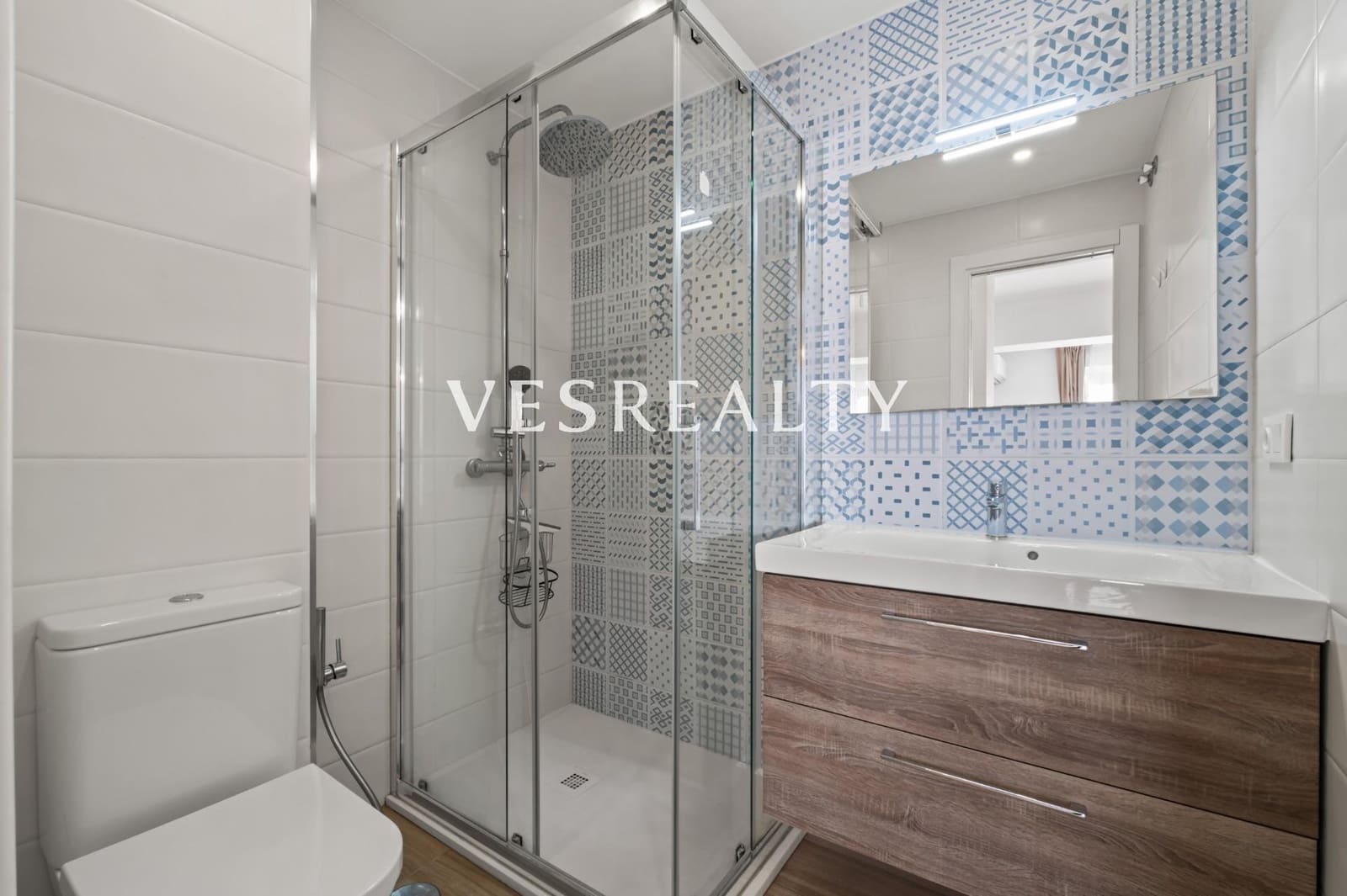 3 bedroom Flat for rent in Alicante / Alacant city - € 1,400 (Ref: 9640397)