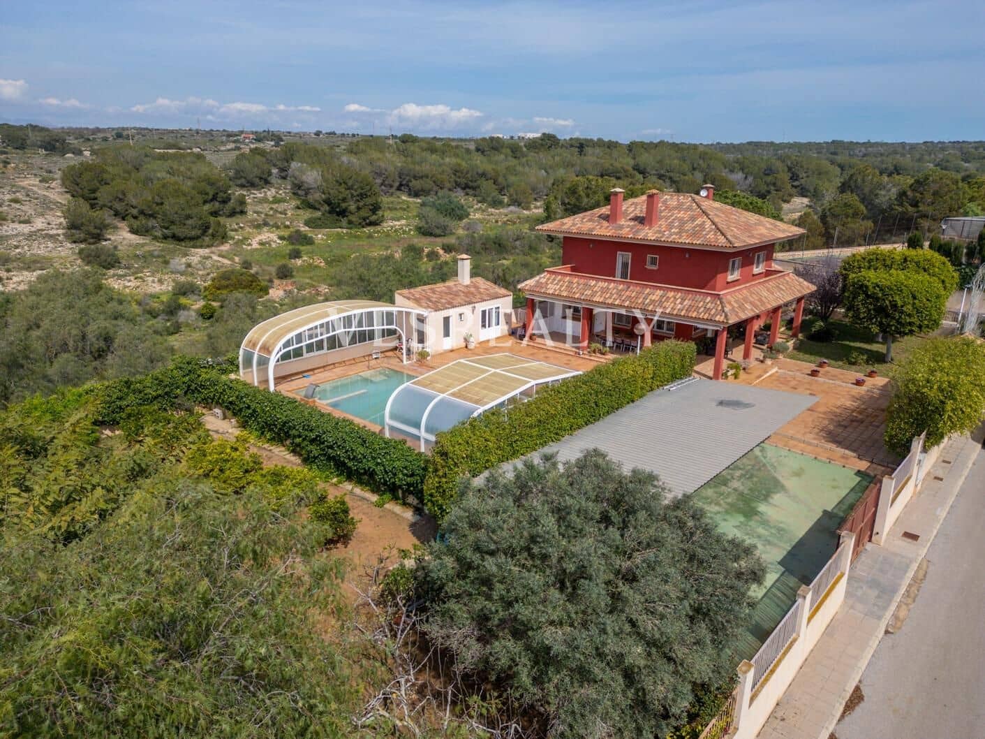 7 Zimmer Villa zu verkaufen in Santa Pola mit Pool - 1.275.000 € (Ref: 9680014)