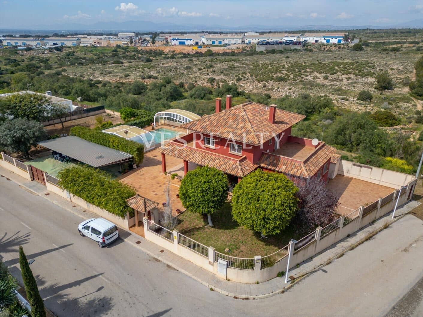 7 Zimmer Villa zu verkaufen in Santa Pola mit Pool - 1.275.000 € (Ref: 9680014)