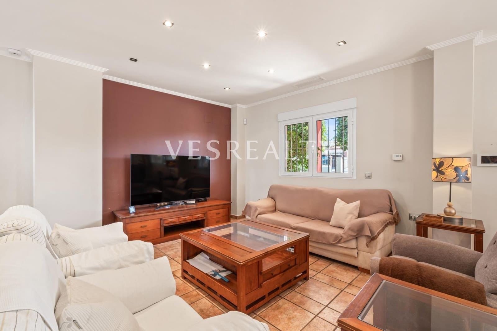 7 Zimmer Villa zu verkaufen in Santa Pola mit Pool - 1.275.000 € (Ref: 9680014)