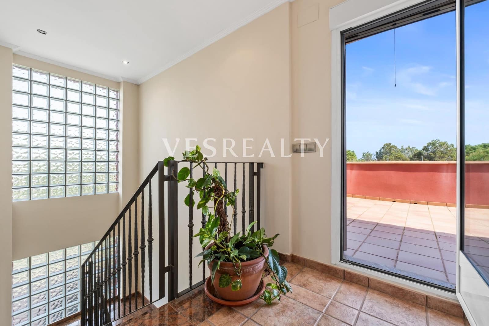 7 Zimmer Villa zu verkaufen in Santa Pola mit Pool - 1.275.000 € (Ref: 9680014)