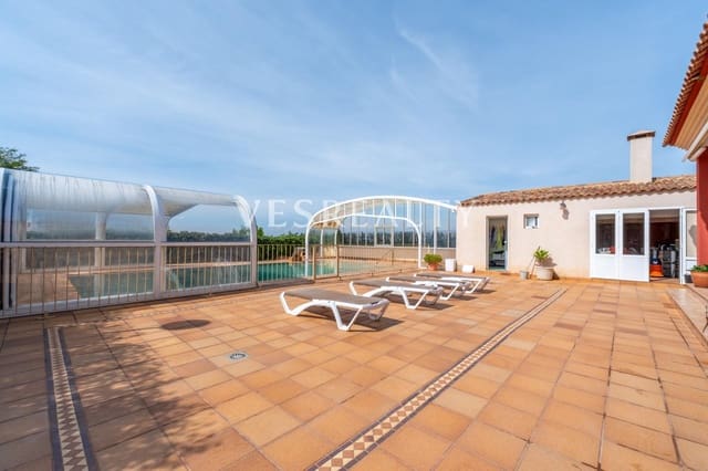 7 bedroom Villa for sale in Santa Pola with pool - € 1,275,000 (Ref: 9680014)