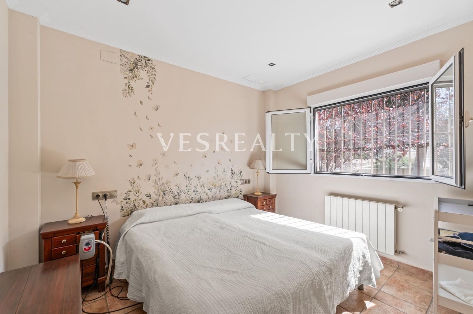 7 bedroom Villa for sale in Santa Pola with pool - € 1,275,000 (Ref: 9680014)