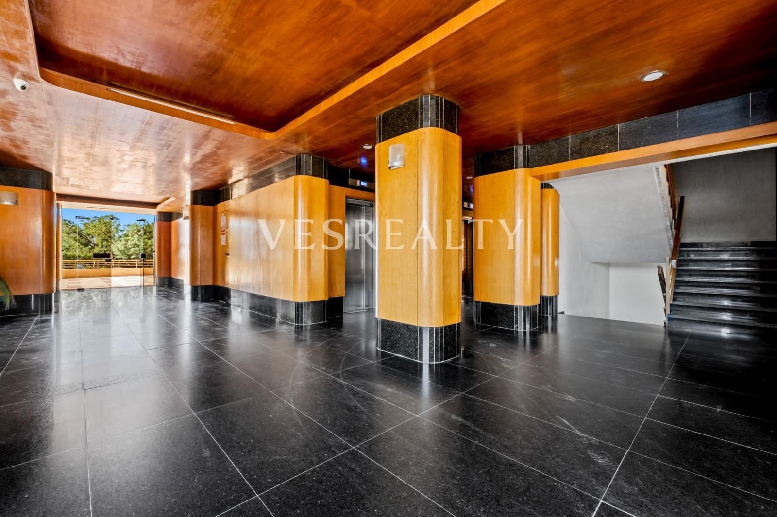 3 bedroom Flat for sale in Playa de San Juan with pool - € 650,000 (Ref: 9686778)