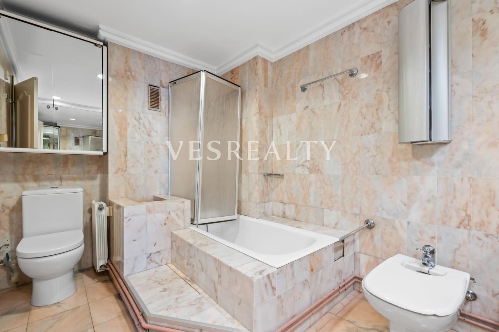 3 slaapkamer Flat te koop in Playa de San Juan met zwembad - € 630.000 (Ref: 9686778)