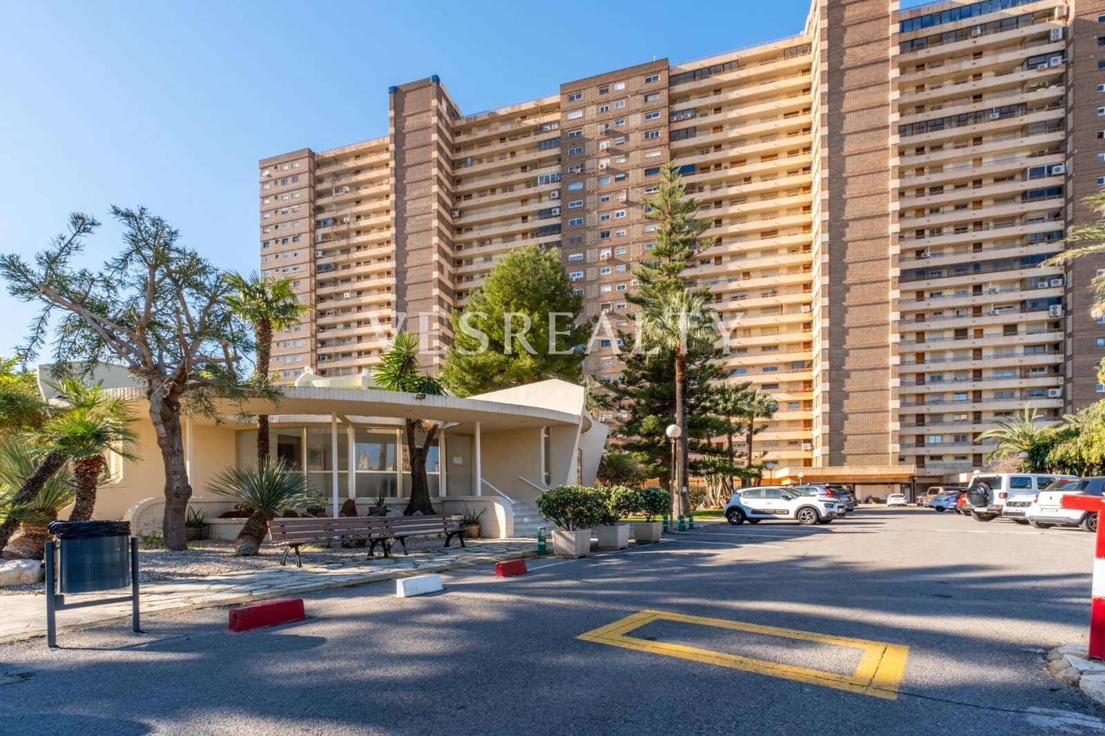 3 slaapkamer Flat te koop in Playa de San Juan met zwembad - € 630.000 (Ref: 9686778)