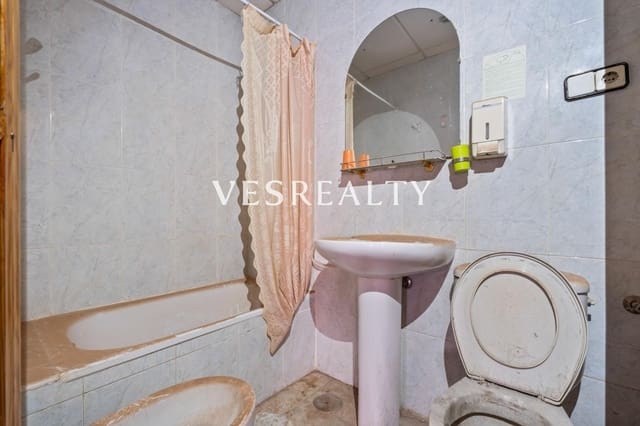 5 slaapkamer Flat te koop in Mercado, Alicante stad - € 290.000 (Ref: 9691150)