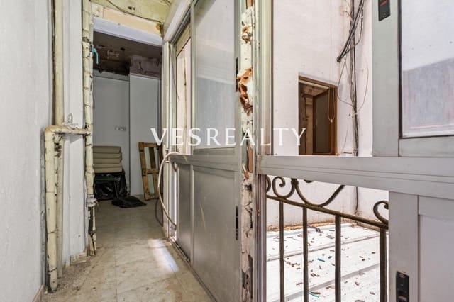 5 slaapkamer Flat te koop in Mercado, Alicante stad - € 290.000 (Ref: 9691150)