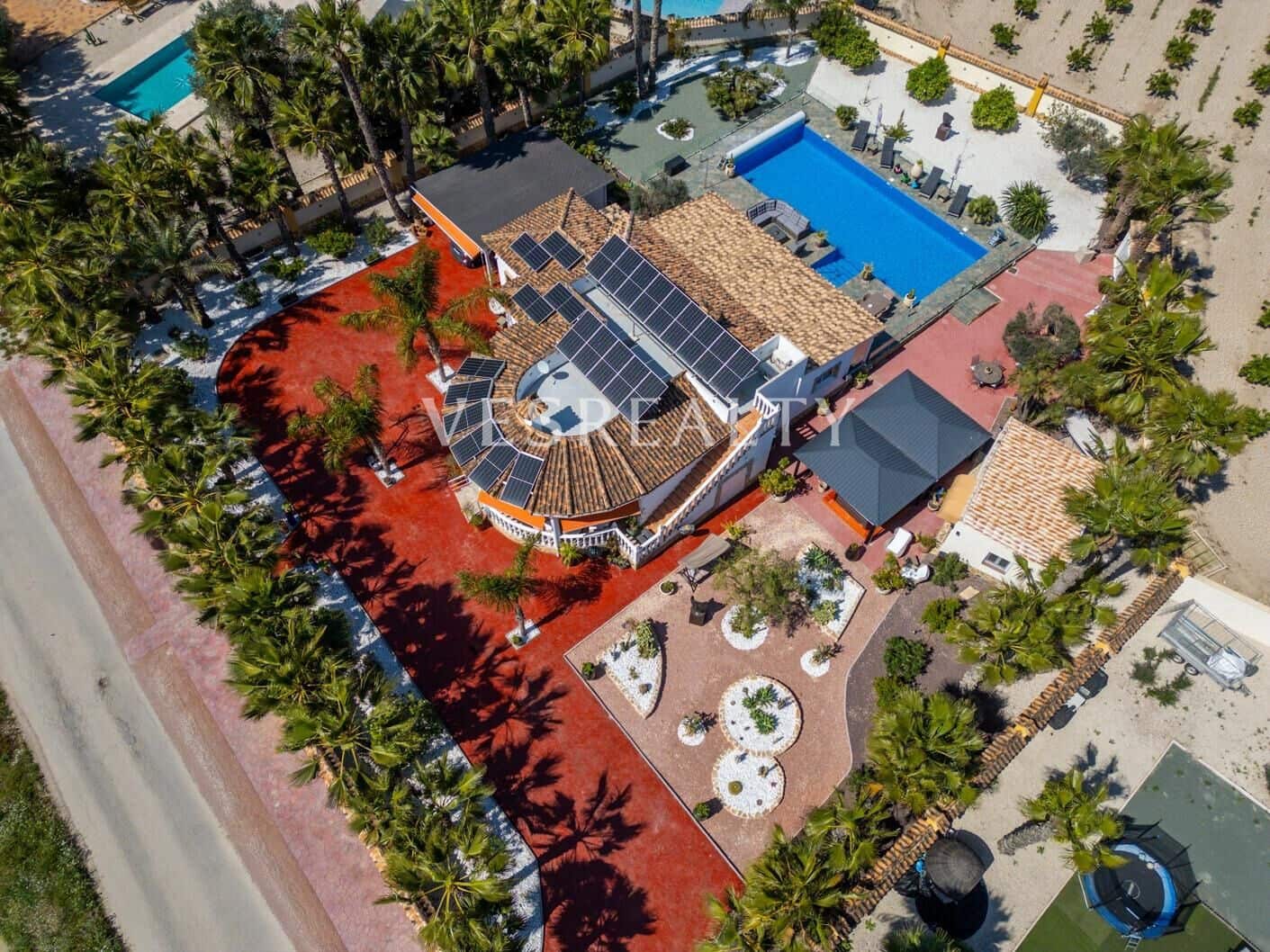 4 Zimmer Villa zu verkaufen in Catral mit Pool Garage - 850.000 € (Ref: 9720207)