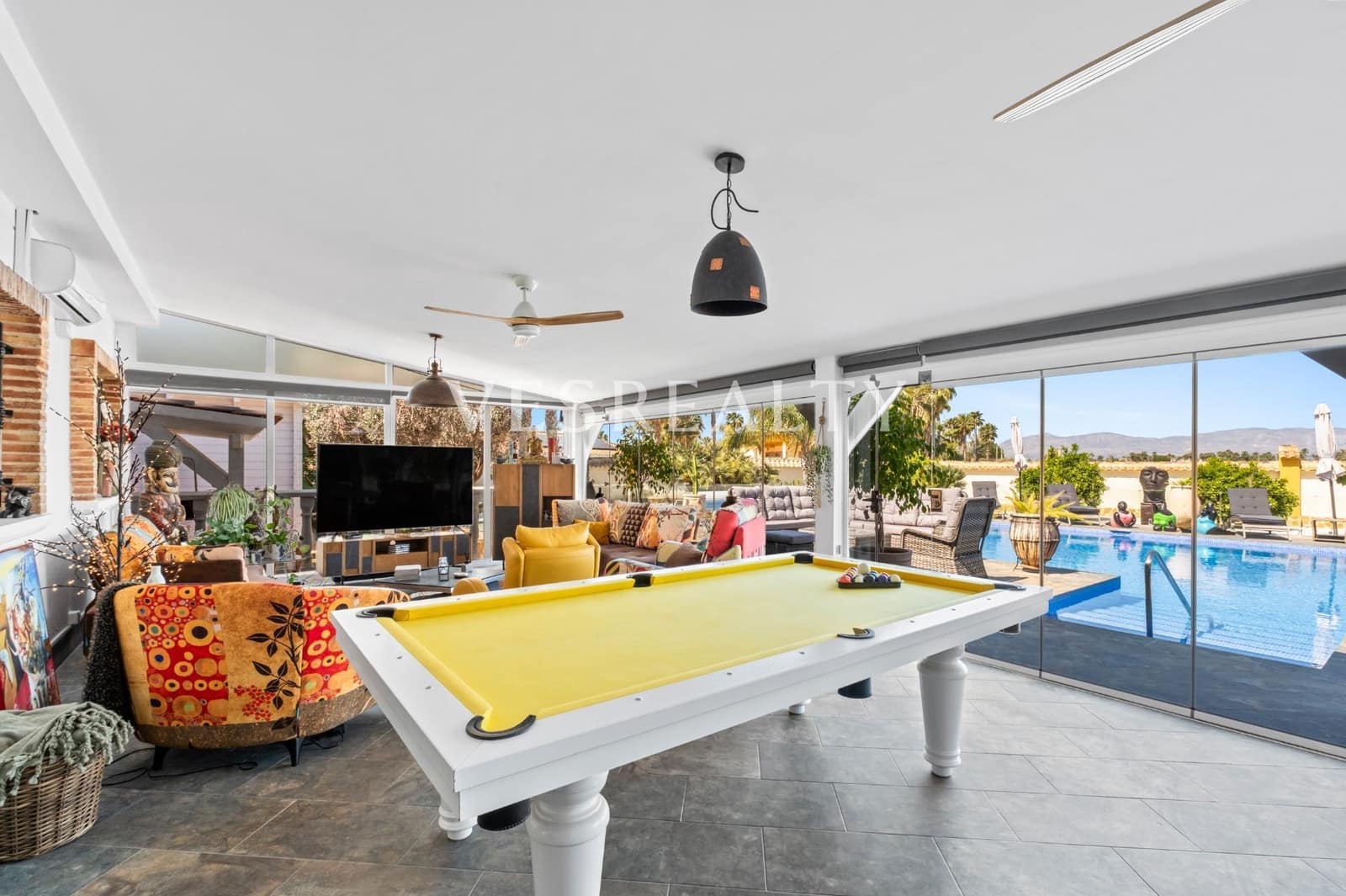 4 Zimmer Villa zu verkaufen in Catral mit Pool Garage - 850.000 € (Ref: 9720207)