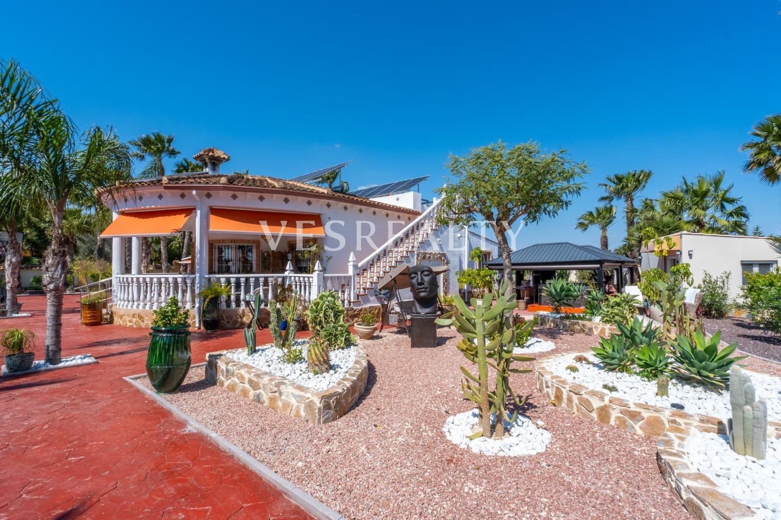 4 Zimmer Villa zu verkaufen in Catral mit Pool Garage - 850.000 € (Ref: 9720207)