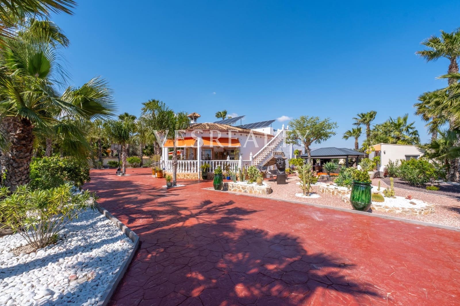 4 Zimmer Villa zu verkaufen in Catral mit Pool Garage - 850.000 € (Ref: 9720207)