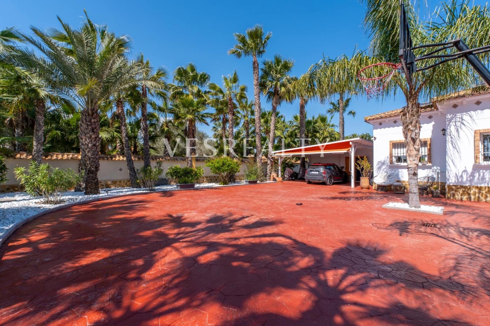 4 Zimmer Villa zu verkaufen in Catral mit Pool Garage - 850.000 € (Ref: 9720207)