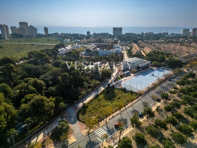 Terreno para Construção para venda em Playa de Muchavista, El Campello - 430 000 € (Ref: 9720208)