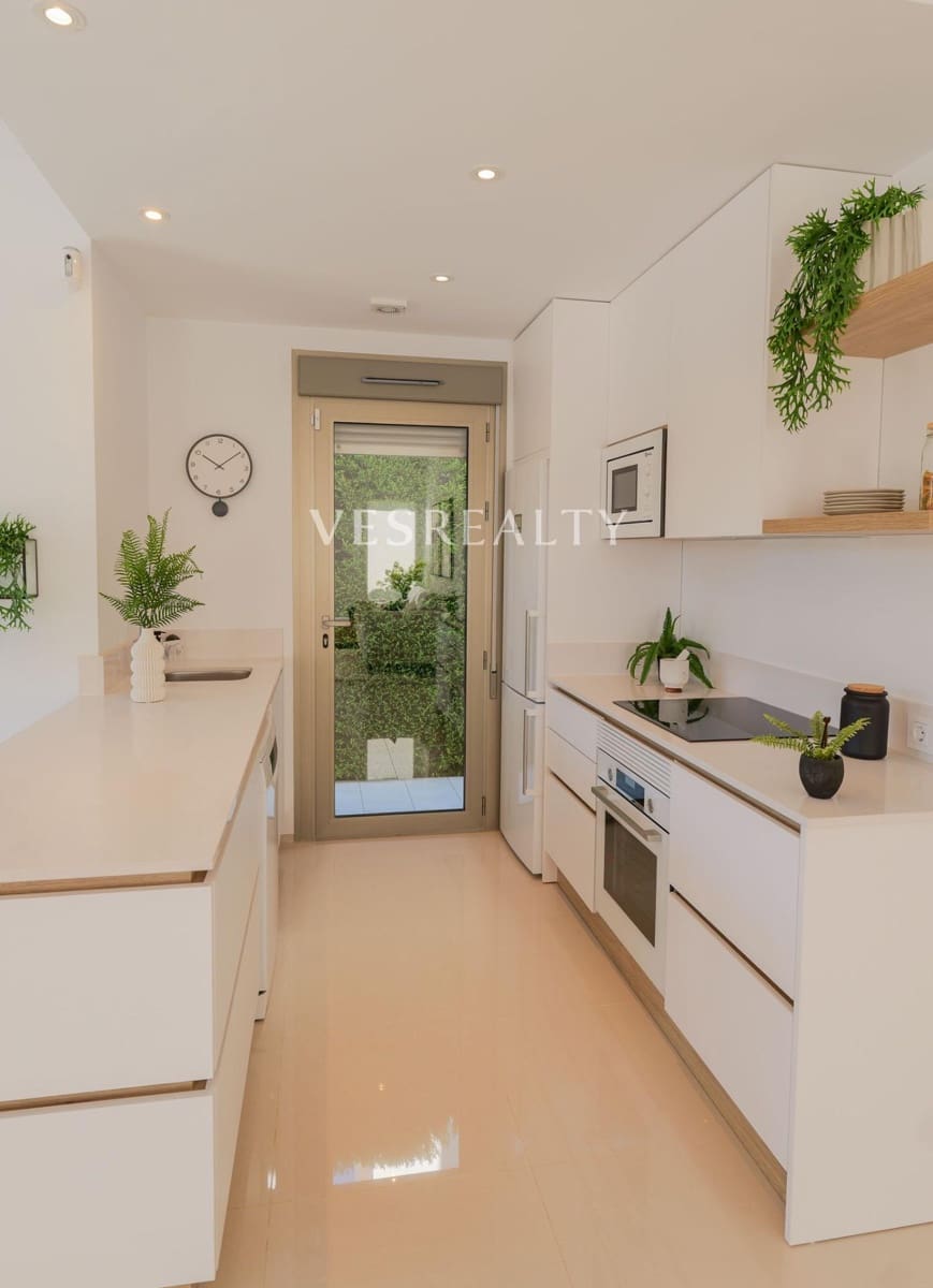 3 soveværelse Villa til salg i Los Alcazares med swimmingpool - € 544.841 (Ref: 9721918)