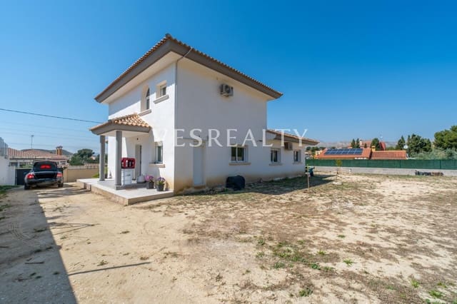 4 slaapkamer Villa te koop in Busot met zwembad - € 525.000 (Ref: 9732436)