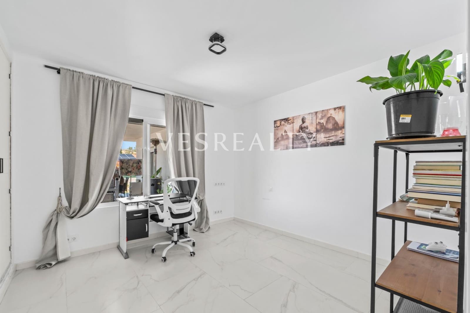 4 bedroom Villa for sale in Busot with pool - € 525,000 (Ref: 9732436)