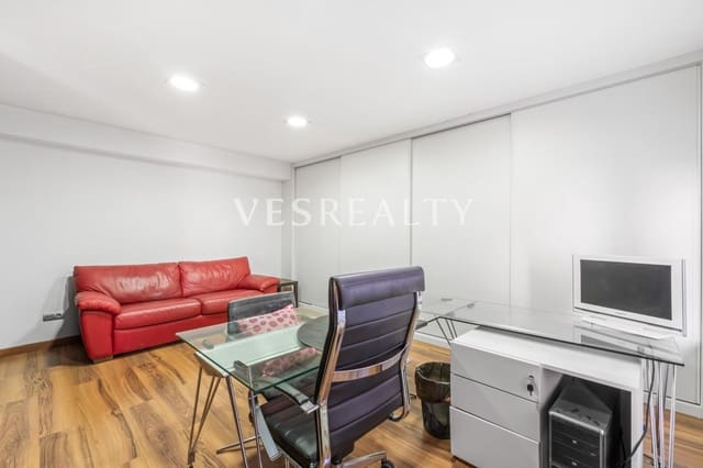 2 bedroom Office for sale in Mercado, Alicante / Alacant city - € 185,000 (Ref: 9735822)